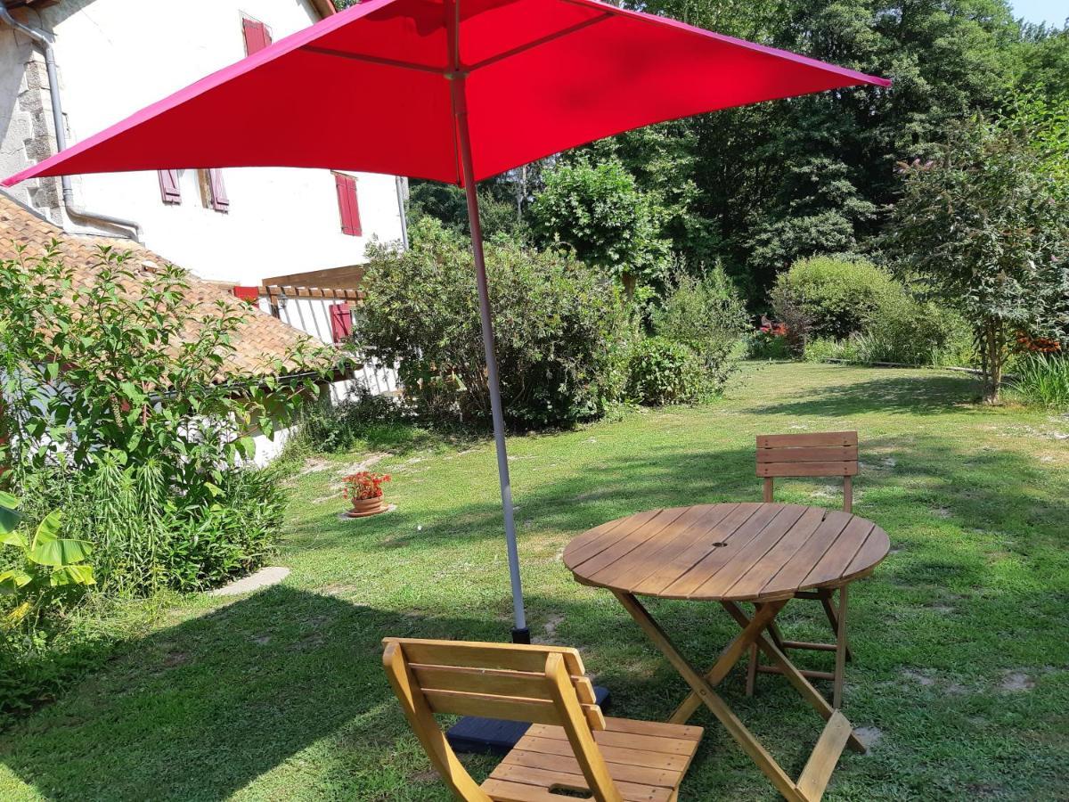 Bed and breakfast Le Moulin de Saubrigues Extérieur photo